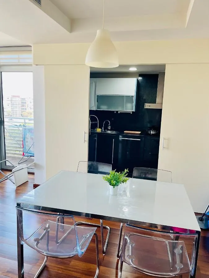 Forum De Barcelona Sea View Apartment With Garage Parking 산트 아드리아 데 베소스