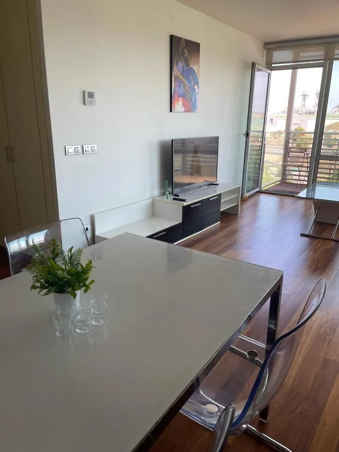 Forum De Barcelona Sea View Apartment With Garage Parking 산트 아드리아 데 베소스