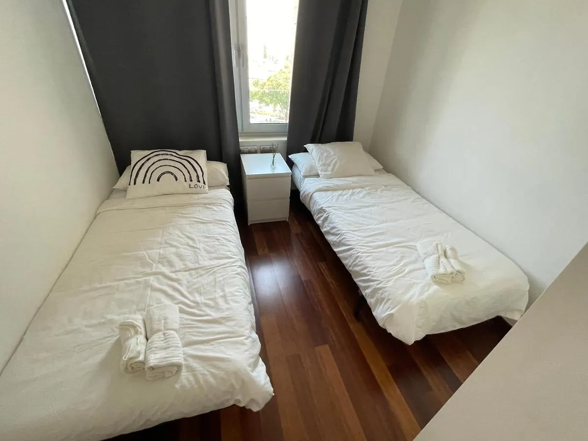Forum De Barcelona Sea View Apartment With Garage Parking Sant Adria de Besos 0*,